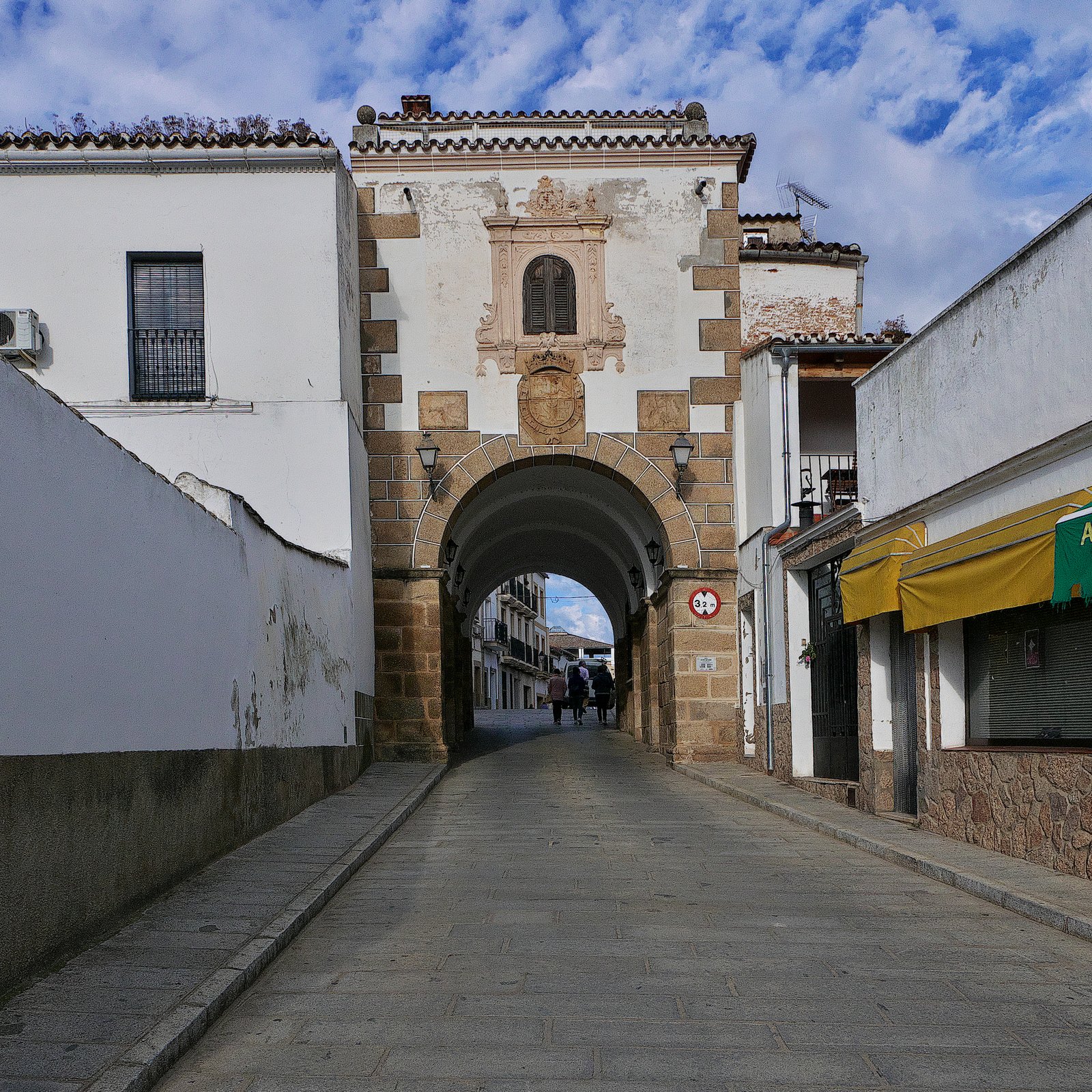 Castillo y murallas de Alcántara
