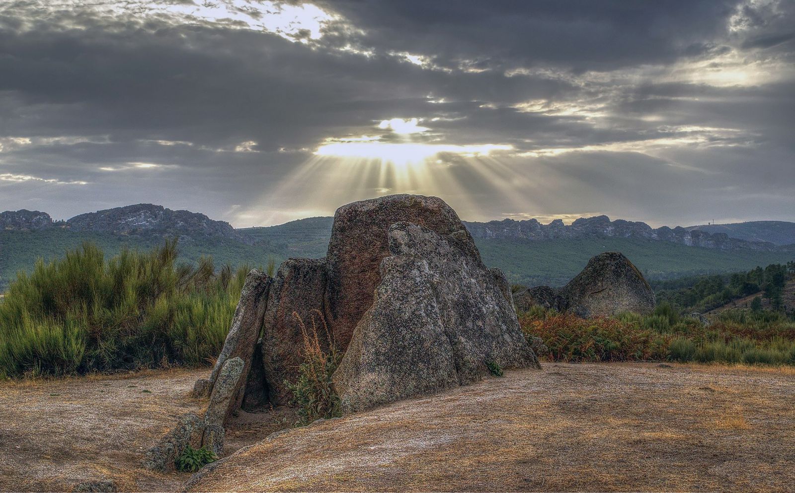 Dolmen de La Data