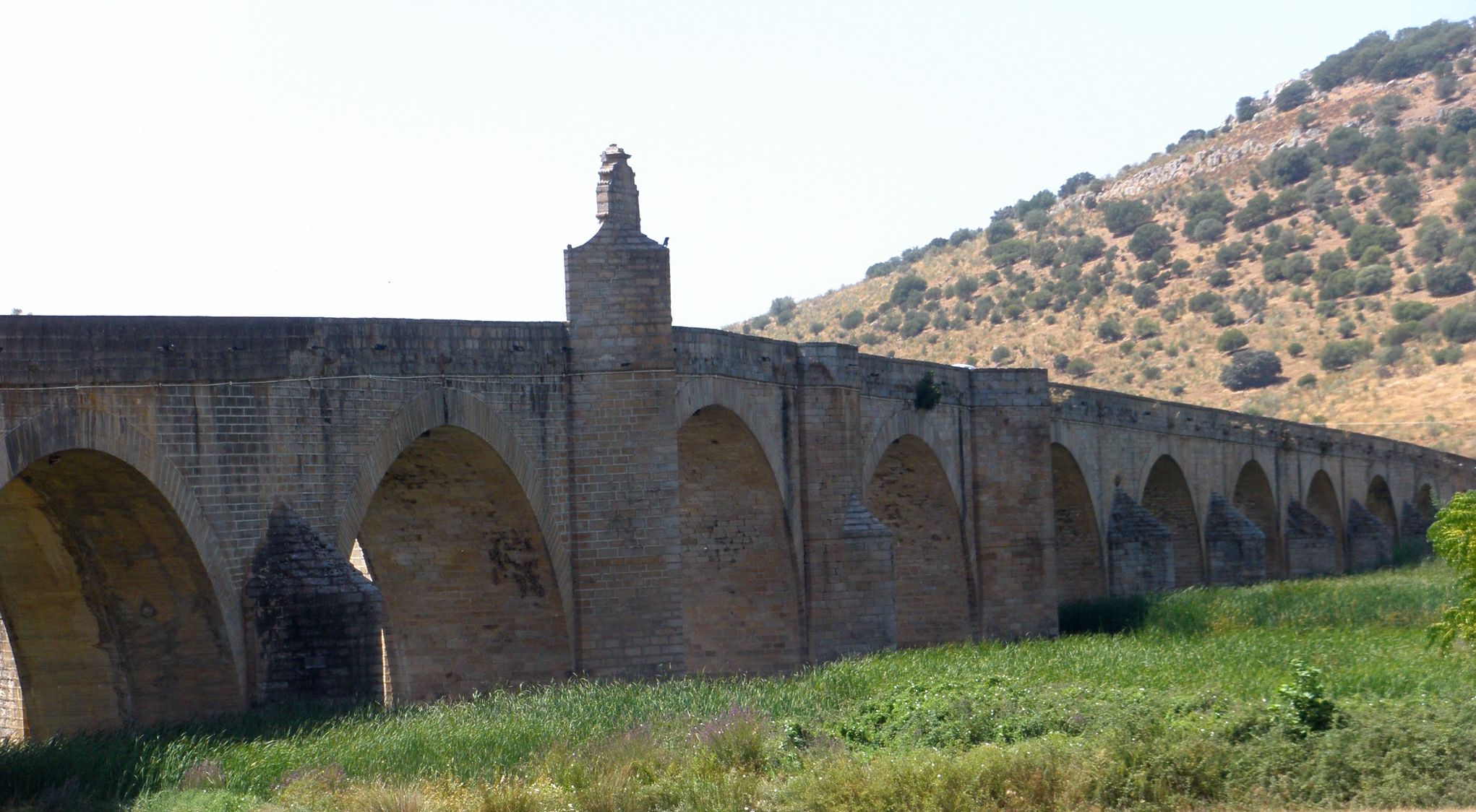 Puente sobre el Guadiana